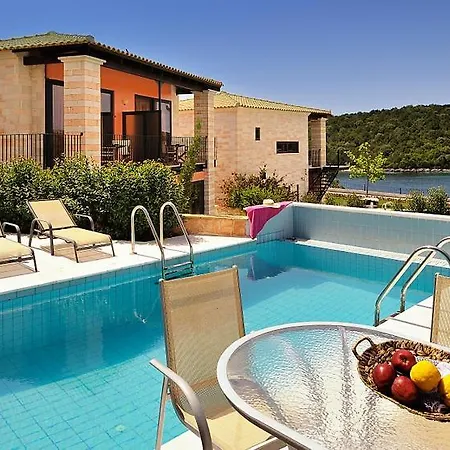 Ornella Beach Resort&Villas 